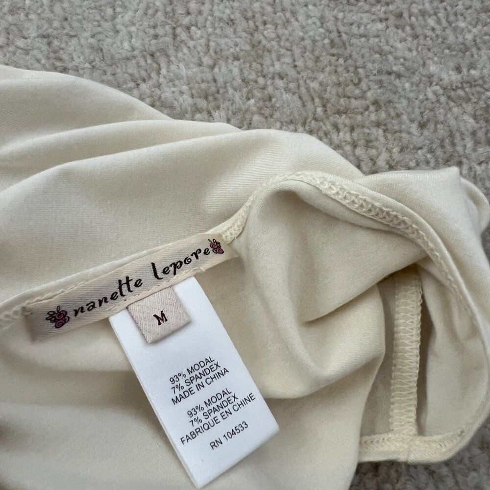 Nanette Lepore Sleeveless Knit Twist Blouse Top M - Picture 2 of 9